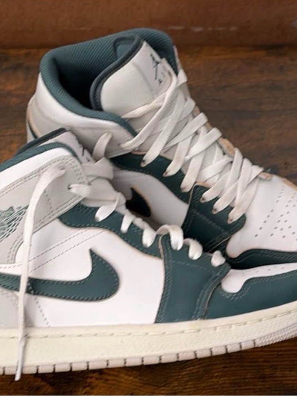 Jordan 1 Oxidized green